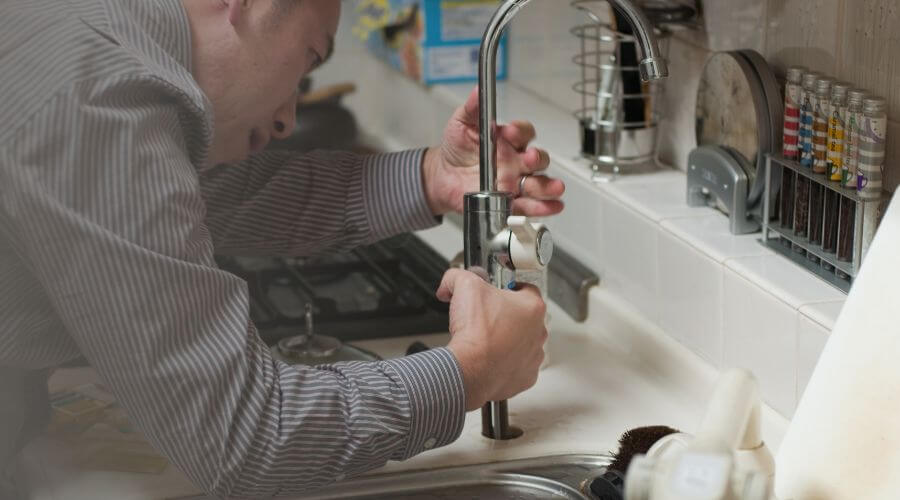 Professional expert plumbing services in Darlington, IN
